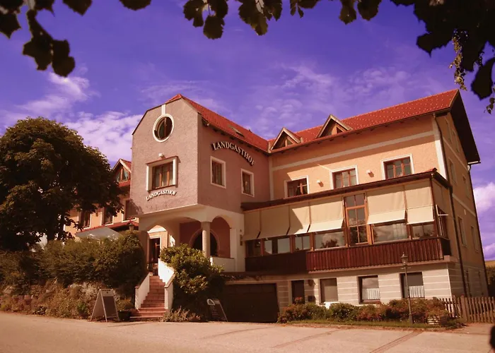 & Fitness Castello 3* Seewalchen